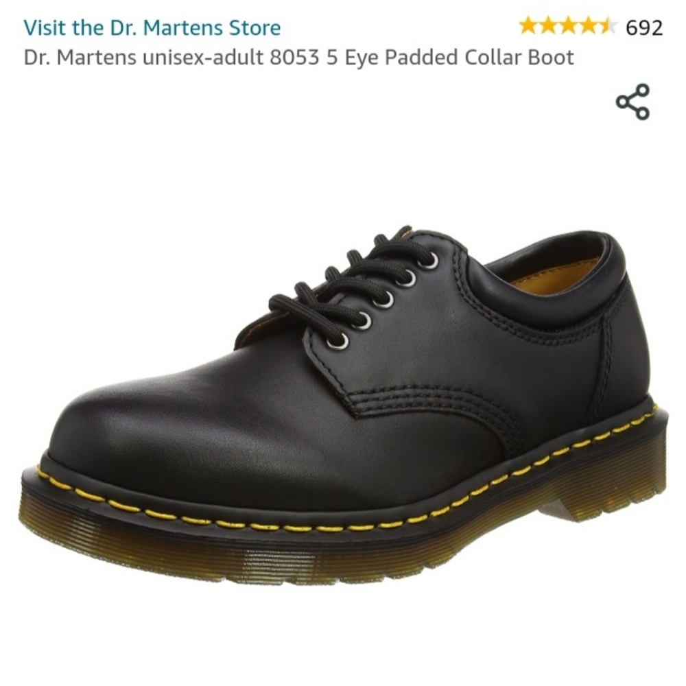 UNISEX DR. MARTENS 8053 5 eyelet lace-up boot